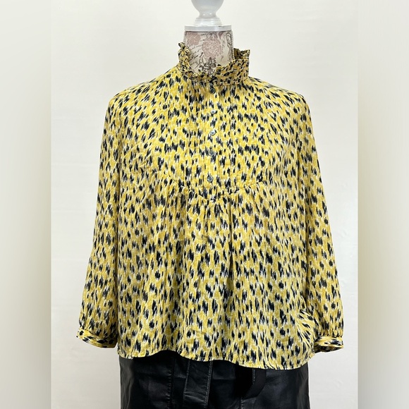 JOIE Yellow and black abstract print ruffle‎ collar top size XS. - Picture 5 of 12